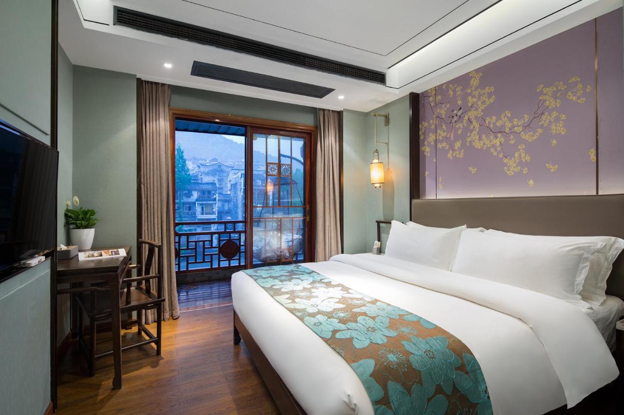 Morninginn, Phoenix Ancient City Tuojiang Fenghuang Exterior photo