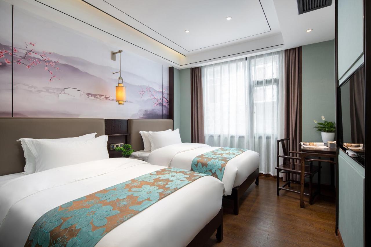 Morninginn, Phoenix Ancient City Tuojiang Fenghuang Exterior photo